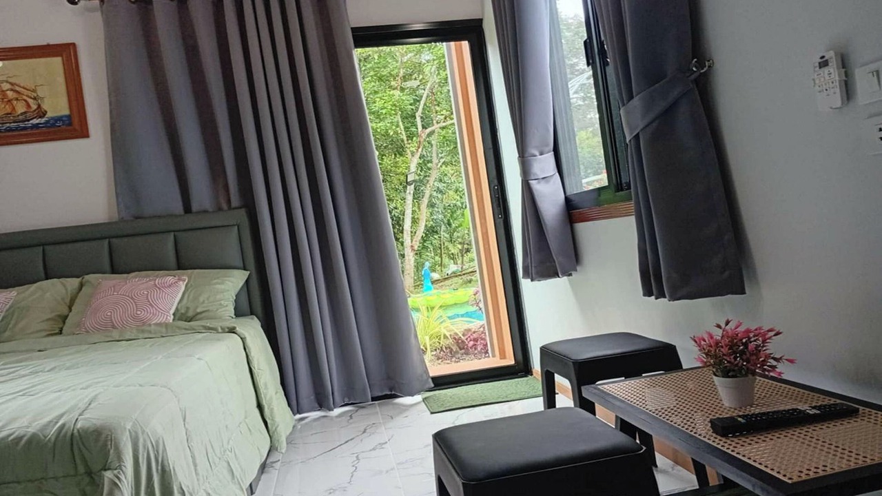 Photo of Bedroom in Phrom Khiri
