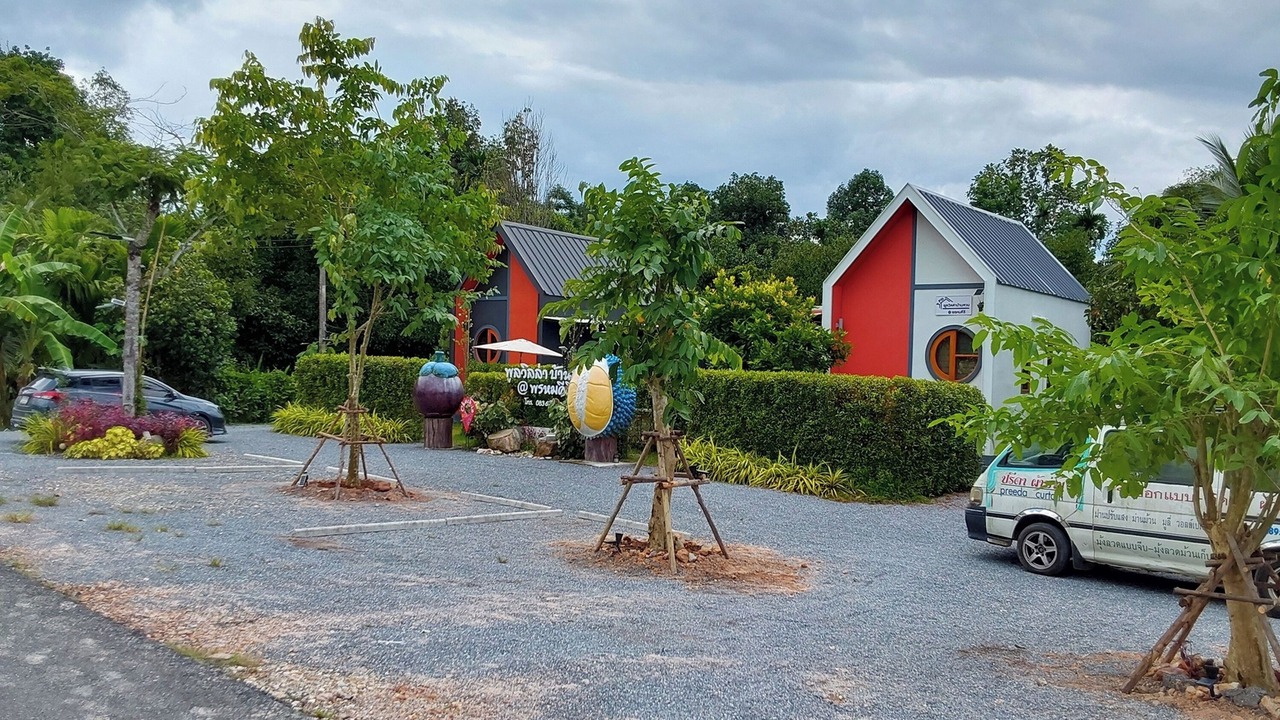 Photo of Outdoor in Phrom Khiri