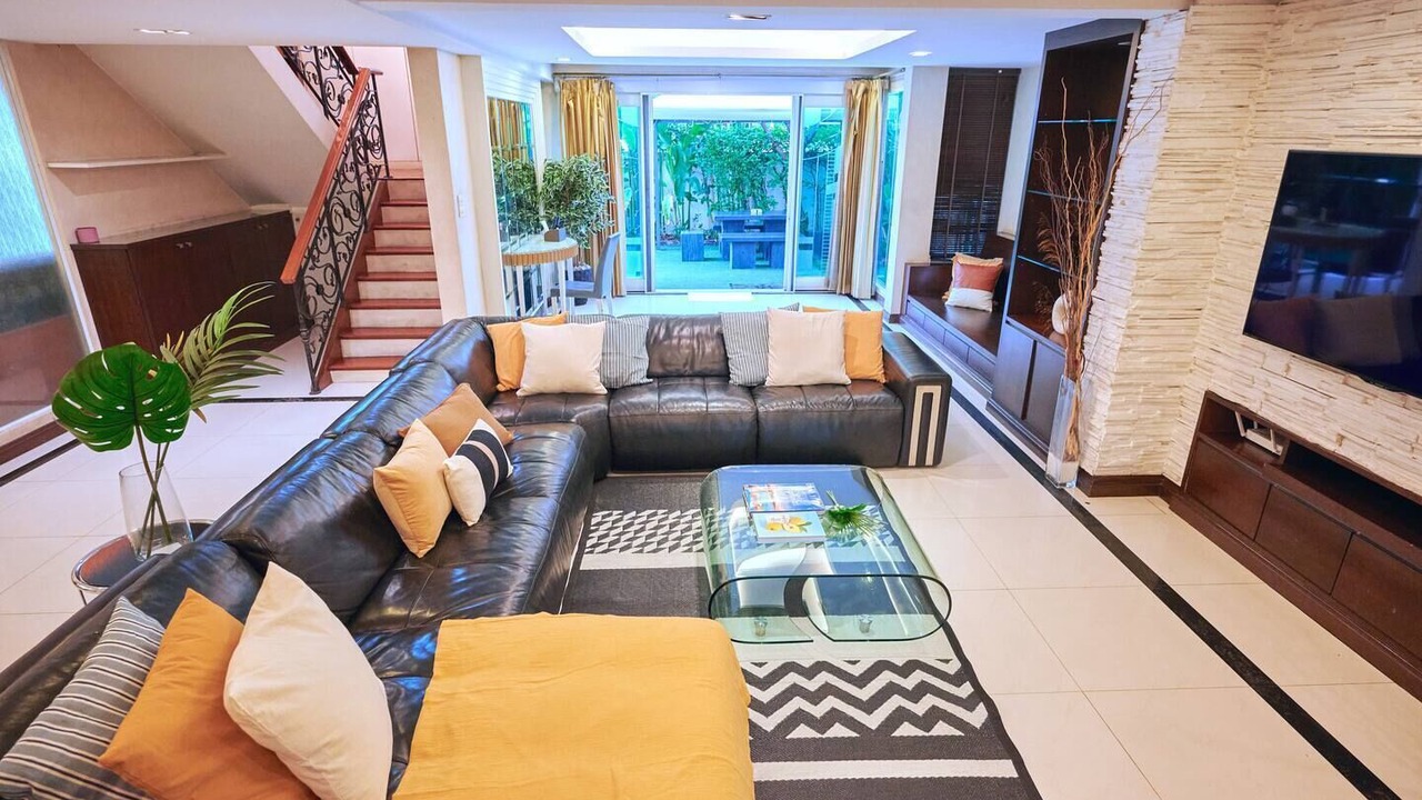 Photo of Bedroom in Khlong Tan