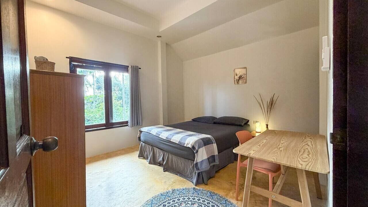 Photo of Bedroom in Thong Sala
