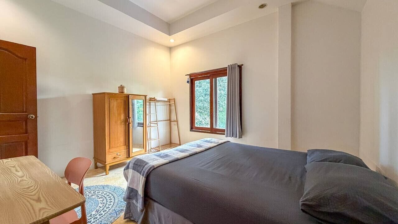 Photo of Bedroom in Thong Sala