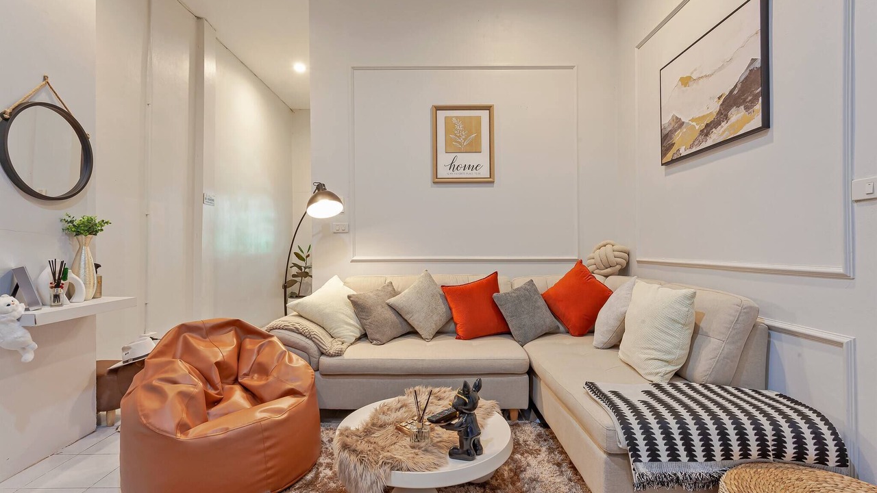 Photo of Livingroom in Phra Khanong