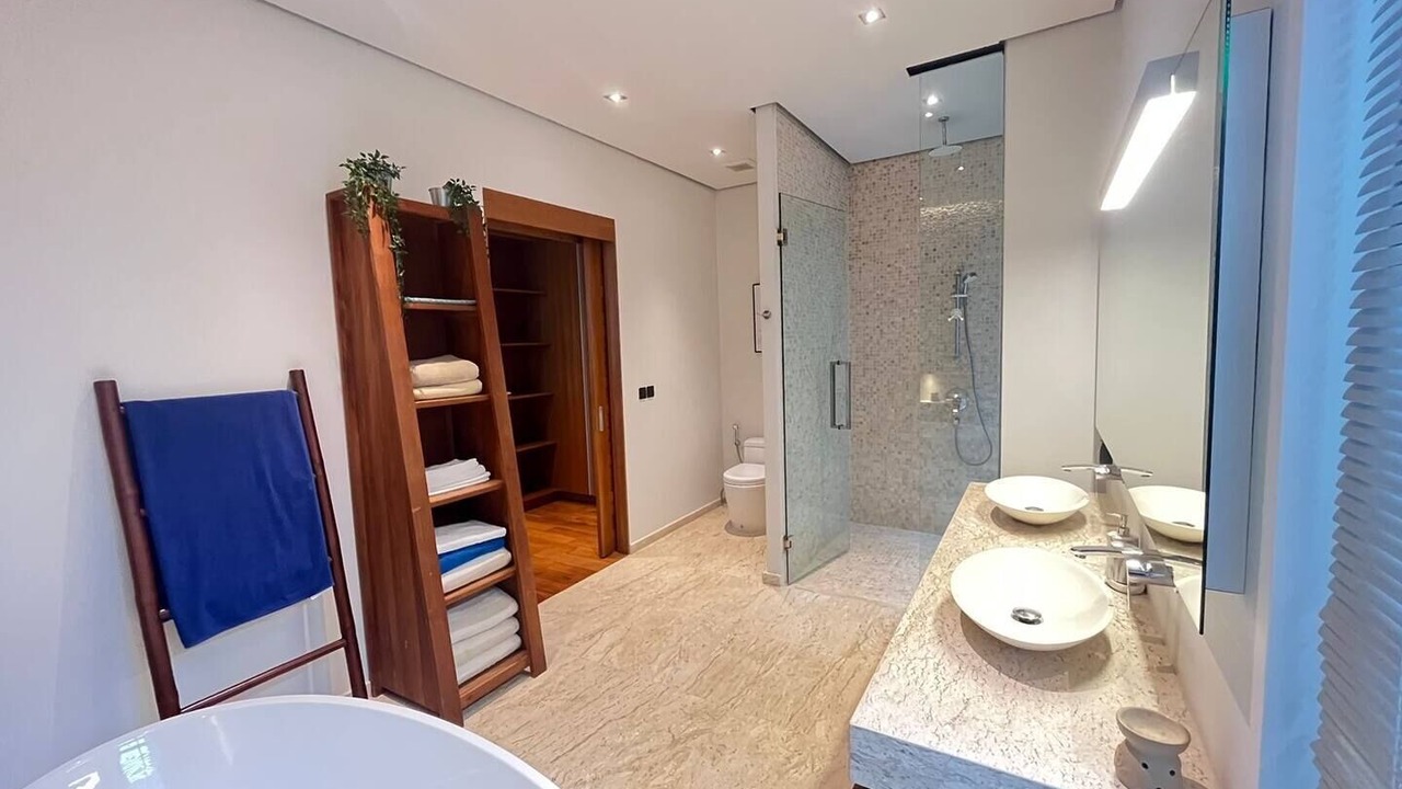 Photo of Bathroom in Si Sunthon