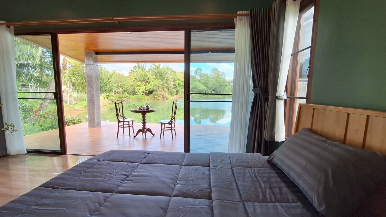 Photo of Bedroom in Tha Na