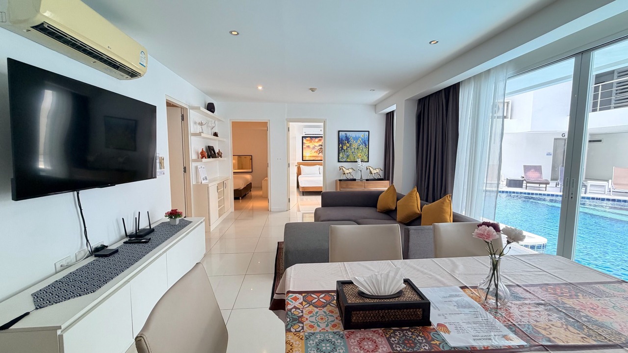 Photo of Livingroom in Karon