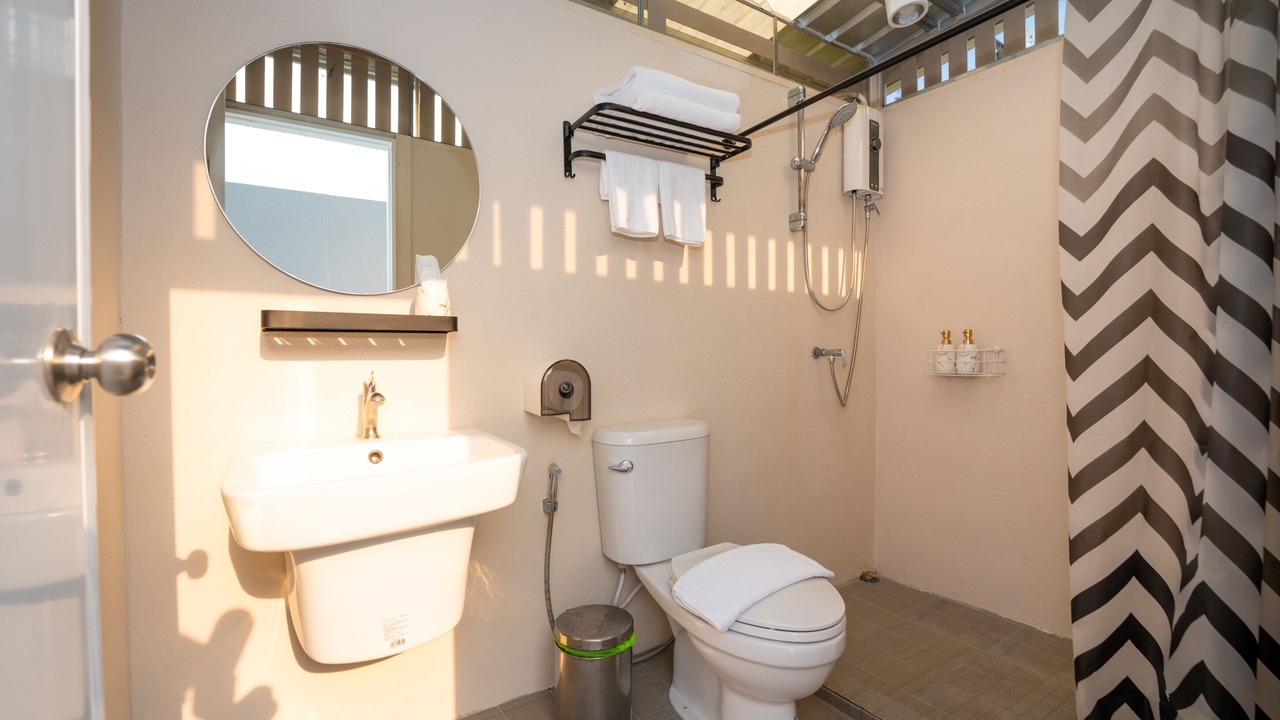 Photo of Bathroom in Wang Katha