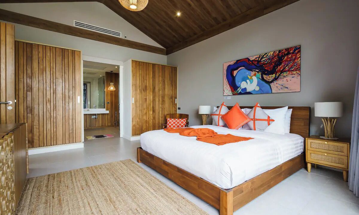 Photo of Bedroom in Laem Set