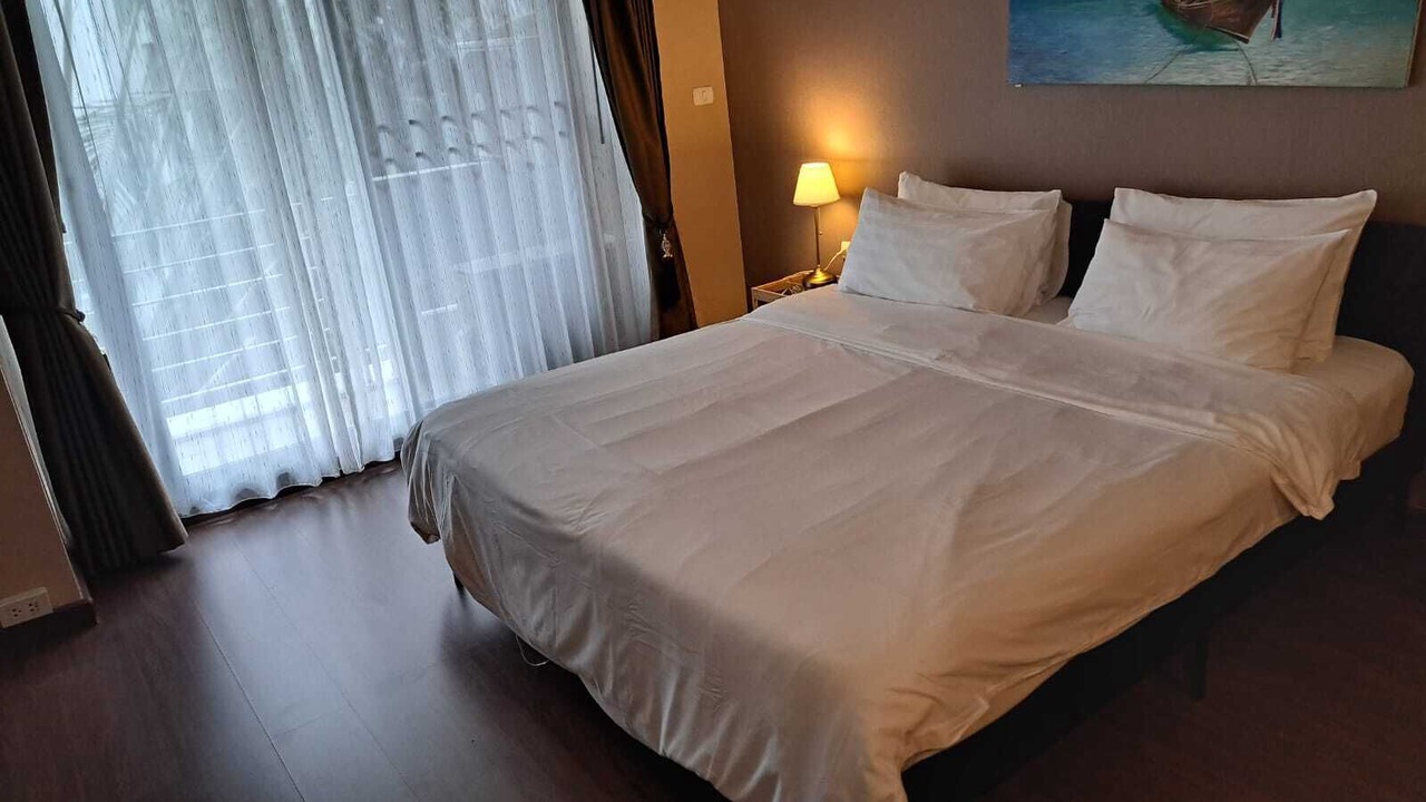 Photo of Bedroom in Khlong Toei Nuea