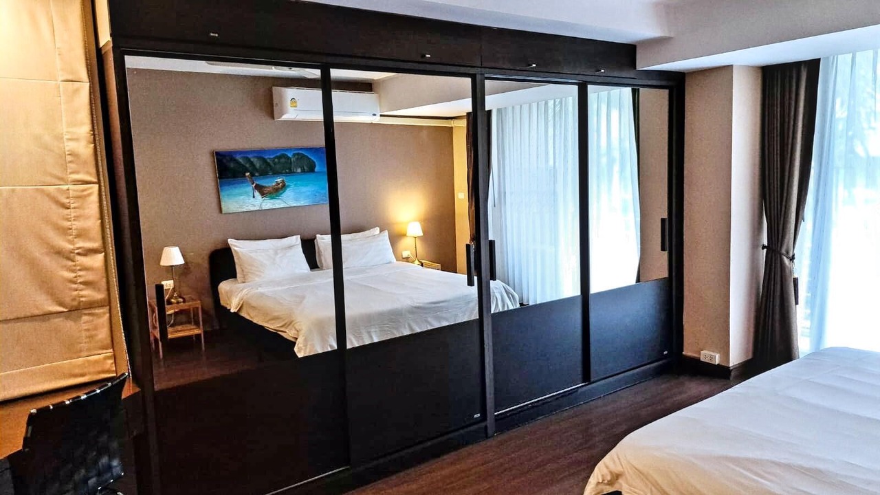Photo of Bedroom in Khlong Toei Nuea