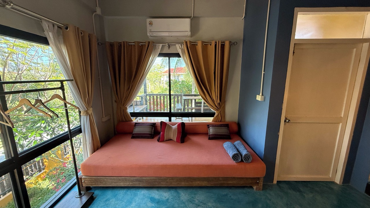Photo of Livingroom in Sam Roi Yot