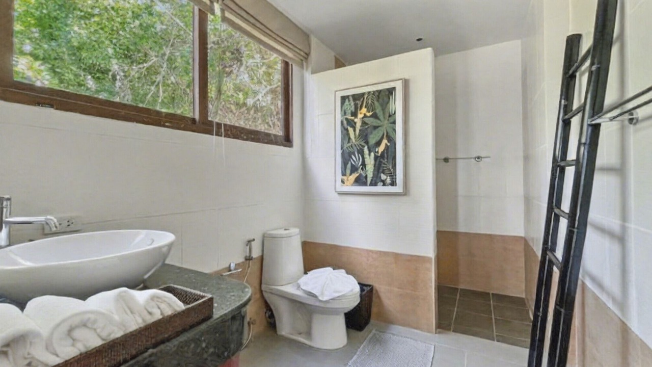 Photo of Bathroom in Kamala