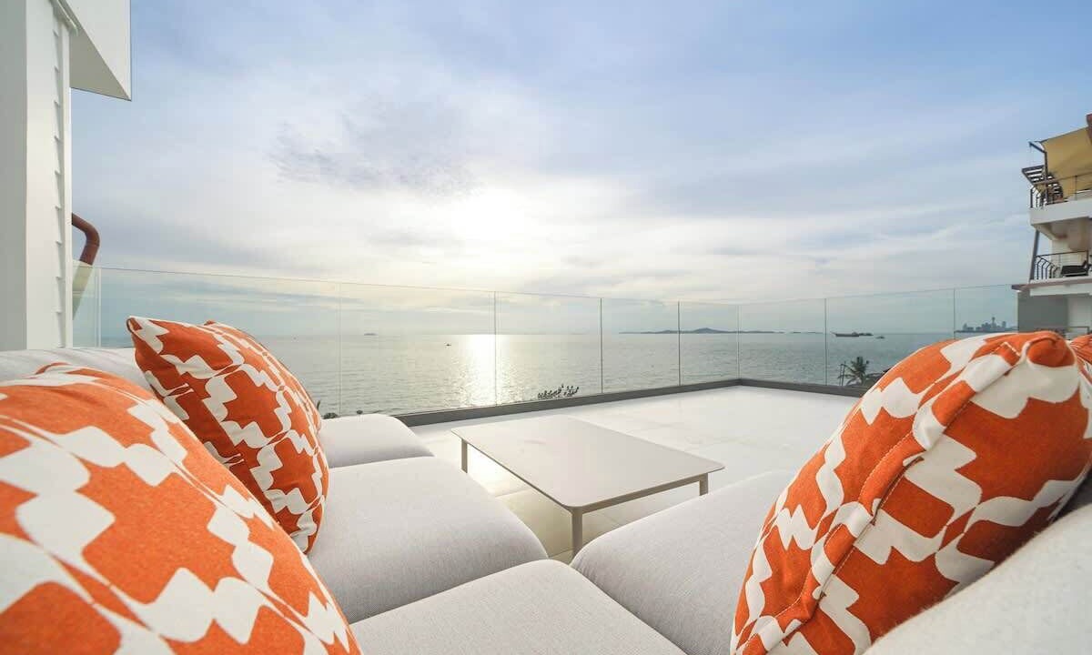 Photo of Patio Balcony in Na Chom Thian