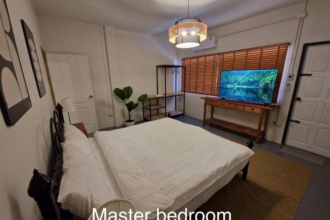 Photo of Bedroom in Khuekkhak