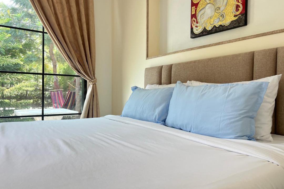 Photo of Bedroom in Racha Thewa