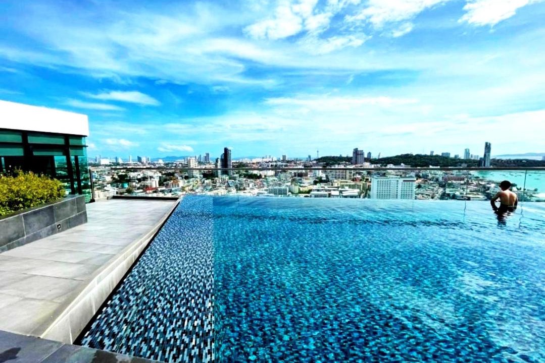 Photo of Others in Pattaya Bay
