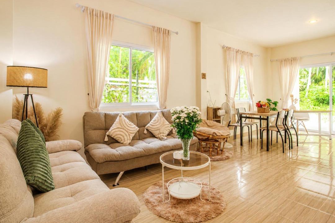 Photo of Livingroom in Srithanu