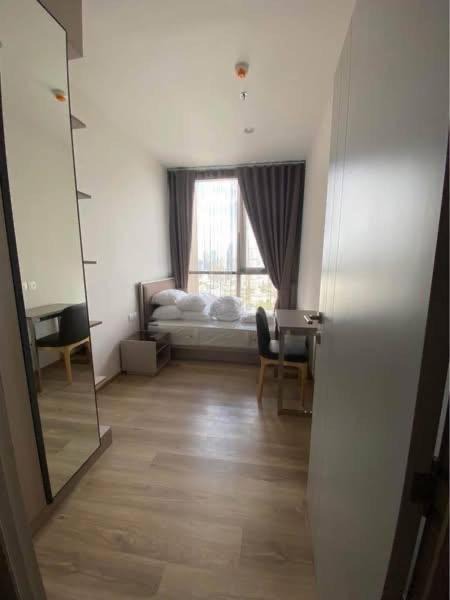 Photo of Bedroom in Khlong Toei