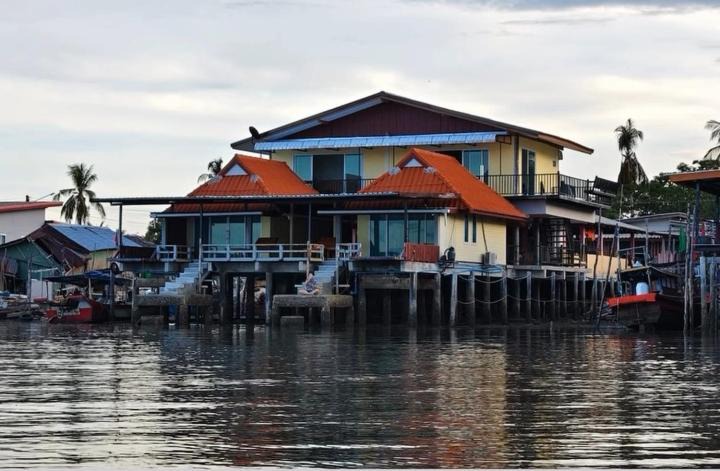 Photo of Buildings in Satun