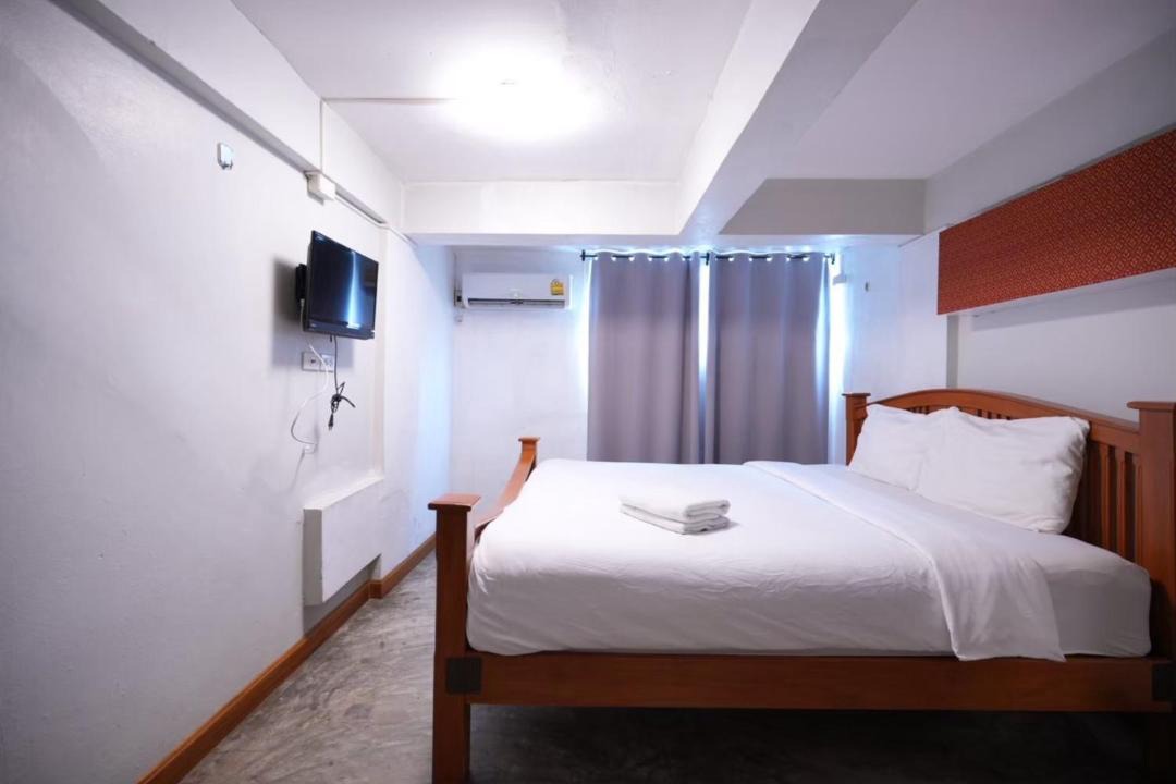Photo of Bedroom in Chana Songkhram
