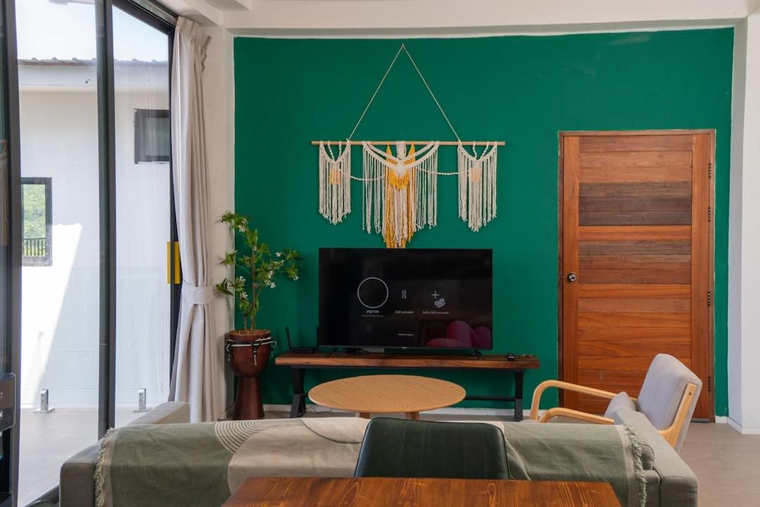 Photo of Livingroom in Haad Yao