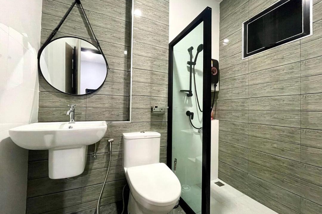Photo of Bathroom in Nuea Khlong
