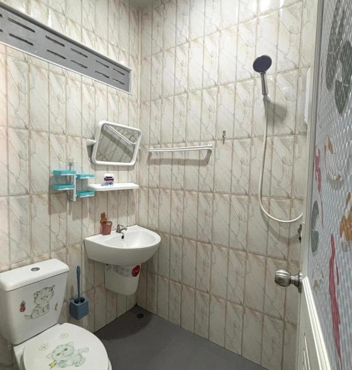 Photo of Bathroom in Koh Kaew