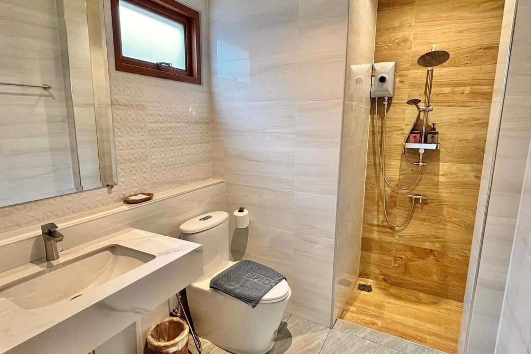 Photo of Bathroom in Saen Suk