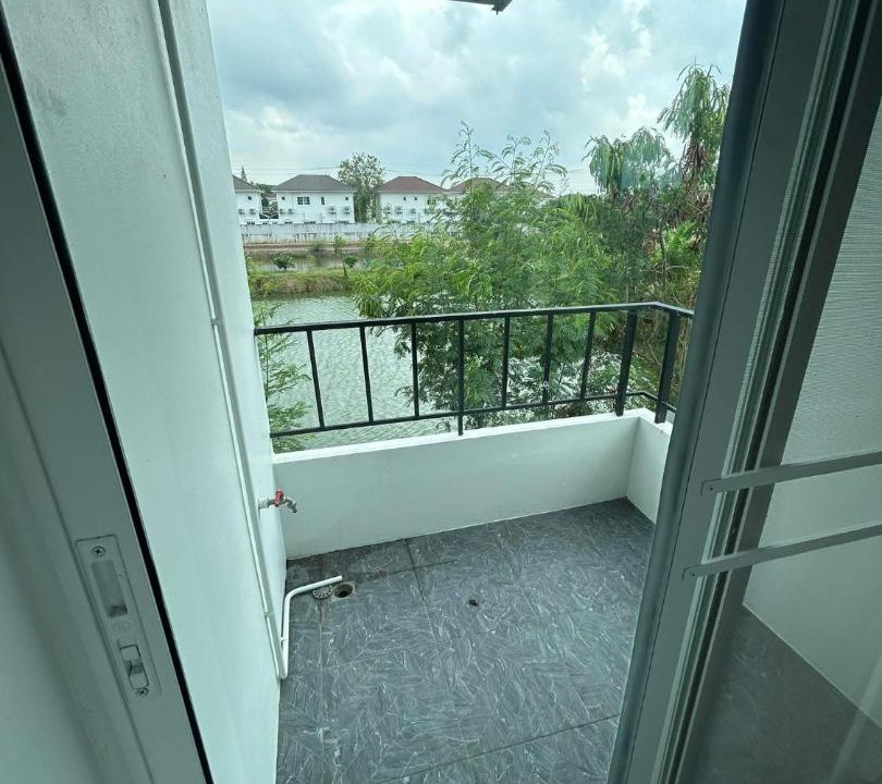 Photo of Patio Balcony in Racha Thewa