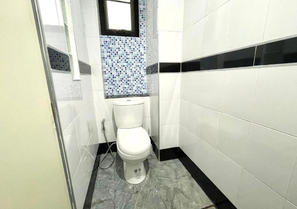 Photo of Bathroom in Pak Nam