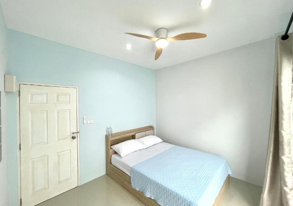 Photo of Bedroom in Pak Nam