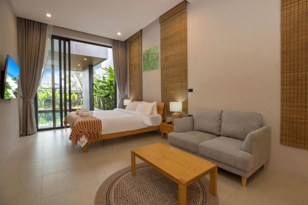 Photo of Bedroom in Chalong