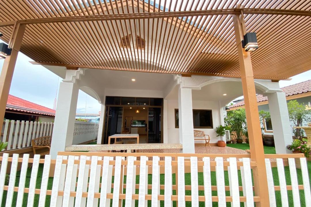 Photo of Others in Koh Lan