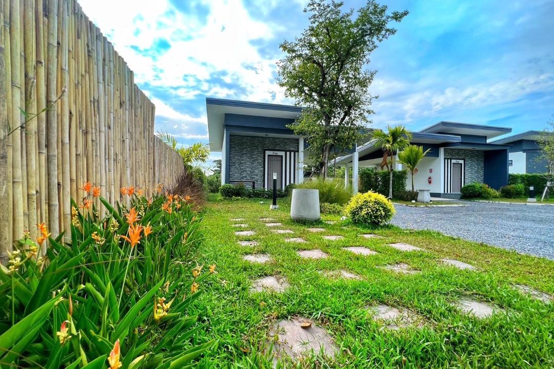 Photo of Others in Sichon