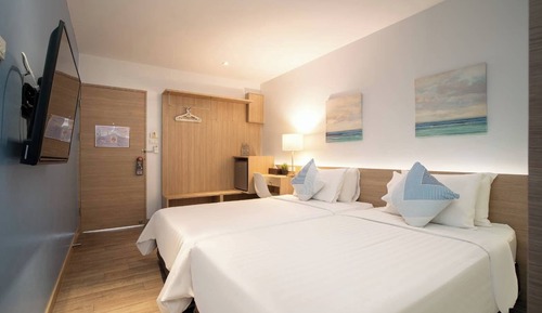 Deluxe Twin Room