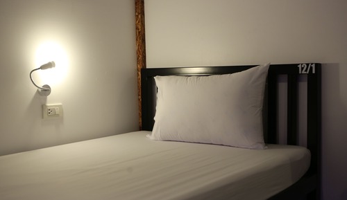 Twin Room - Age 18-40