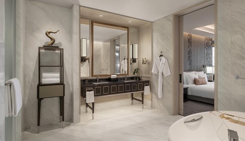 Executive Suite (Executive)