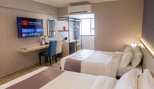 Premier Room