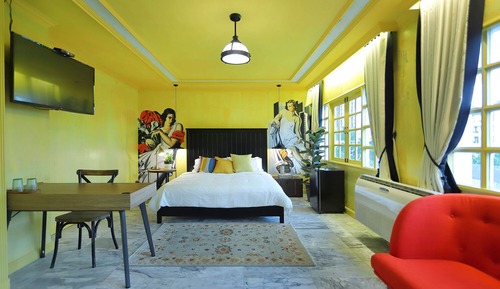 Deluxe Room, 1 King Bed