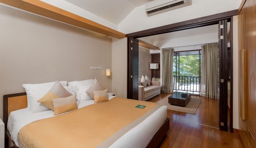 Three Bedroom Suite Pool Villa Sea with Free Minibar