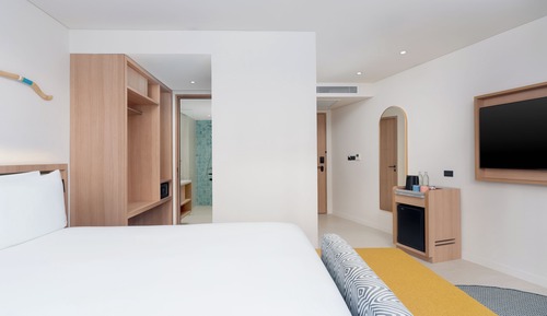 Family Room, Multiple Beds