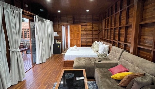 Deluxe Double Room, Lake View