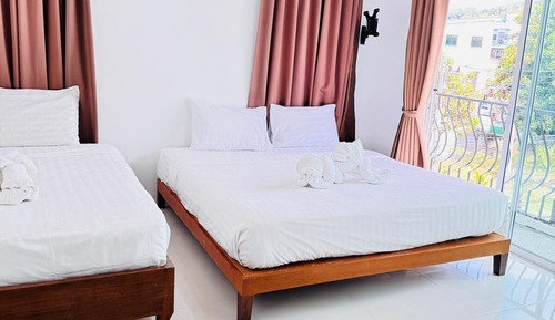 Classic Room, Balcony, City View