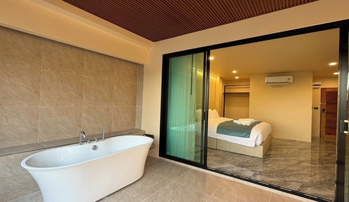 Premier Deluxe Room With Bathtub Outdoor