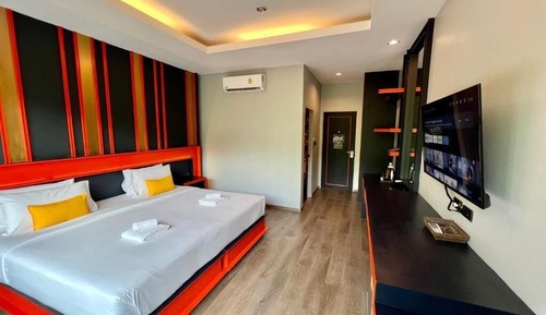 Deluxe Double or Twin Room, Pool View