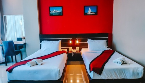Standard Room, 2 Twin Beds, Non Smoking, Private Bathroom
