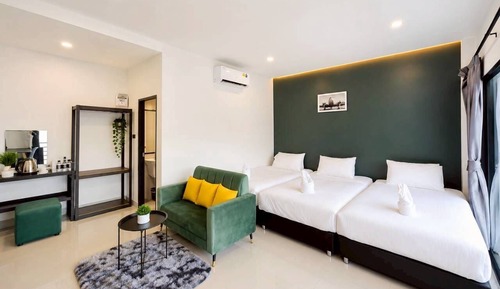 Standard Triple Room, Balcony, Garden View