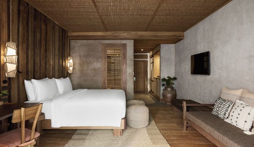 Premium Room, 1 King Bed, City View