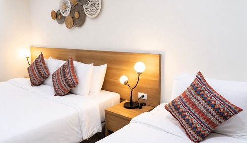 Deluxe King Room (Triple)