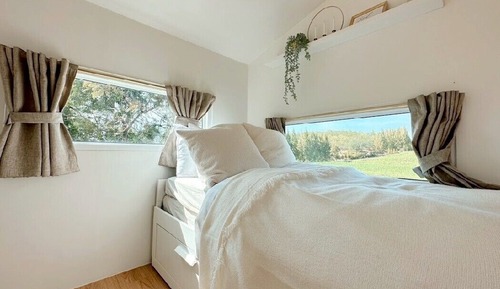 Superior Cabin, Pets Allowed, Garden View