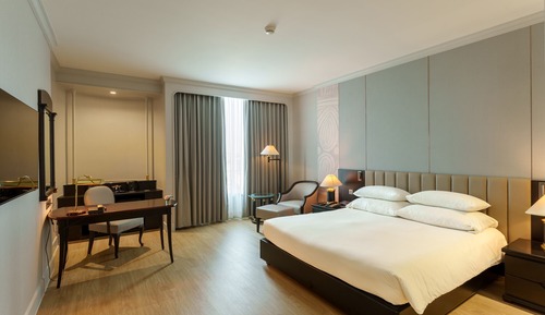 Premier Deluxe Double Room